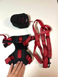 Dog Harness with Leash and Backpack Pouch -3 pieces- NEW