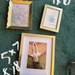 3 Gold Frames