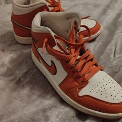 Nike Air Jordan 1 Mid SE "Sport Spice"