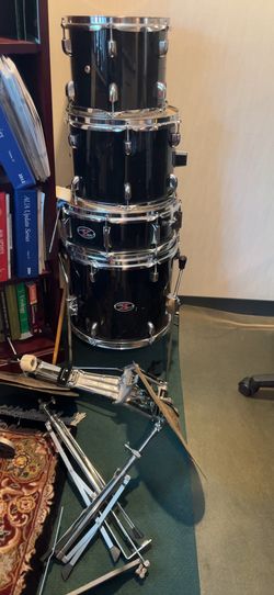 Mapped Rebel 5 piece Drum Set