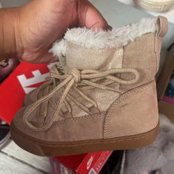 Girls Boots