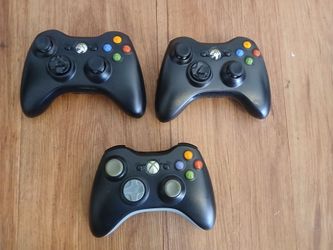 Xbox 360 controllers