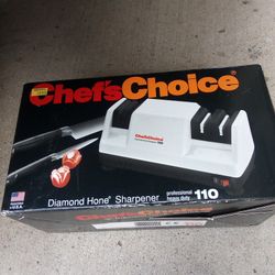 Chefs Choice Diamond Hone Knife Sharpener 