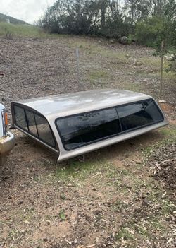 SnugTop Camper Shell 8-ft