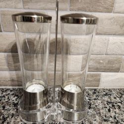 Pampered Chef Salt And Pepper Grinders (Some Damage)