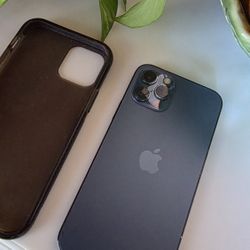 Trade Iphone 12 Pro Unlocked For Samsung S25 Or S24 Series Phone FE Or Plus Etc. Can Add Cash