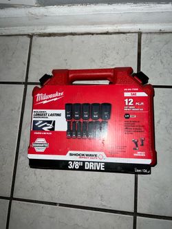 New Milwaukee 3/8 Drive Impact Socket Kit SAE