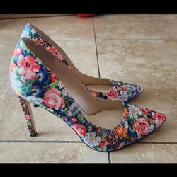 Women's Heels Size 8