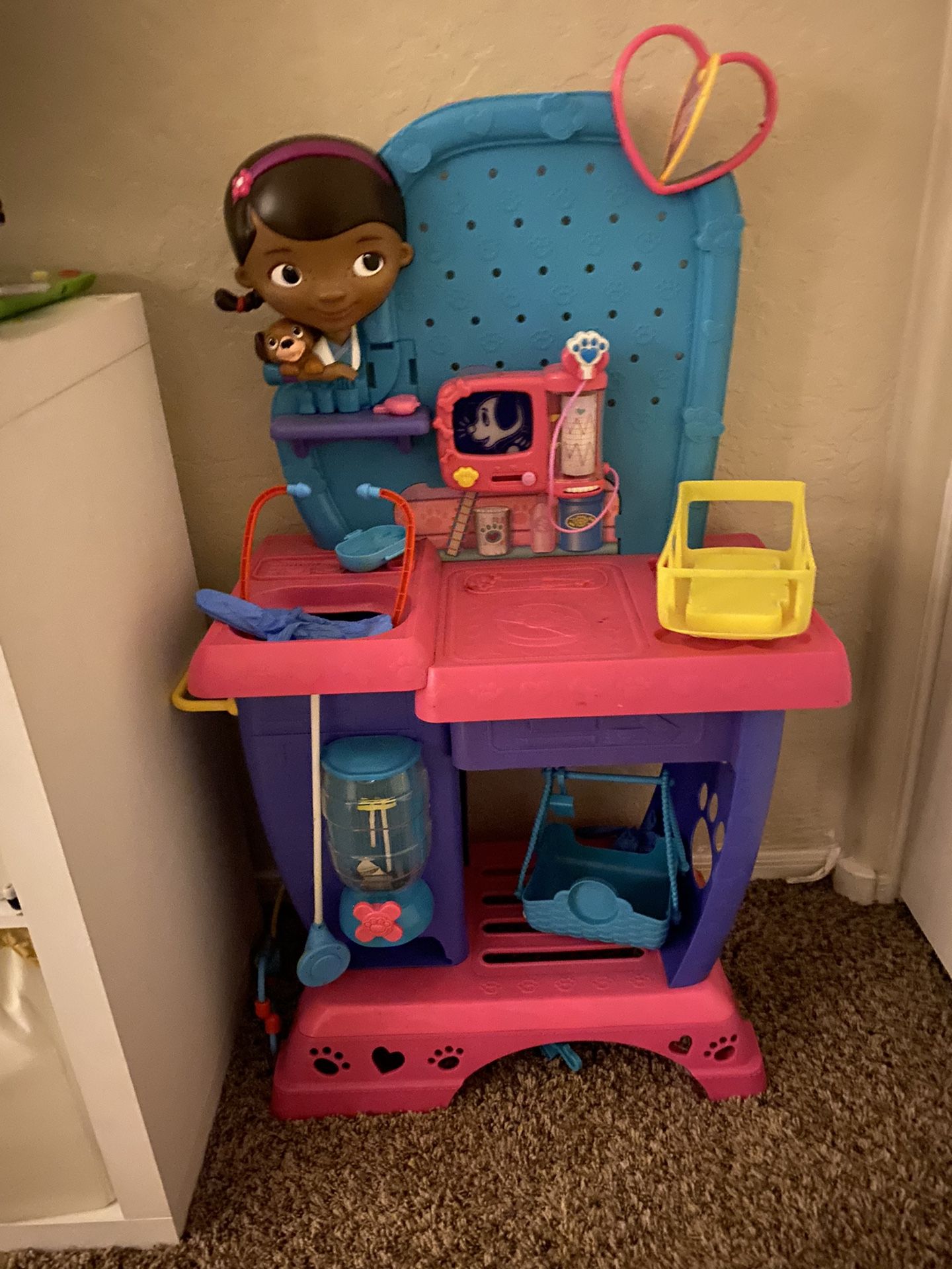 Dr Mcstuffin Vet Dr Playset