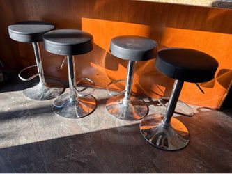 Bar stool chairs