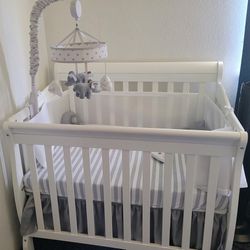 Mini Baby Crib With 2 Mattresses