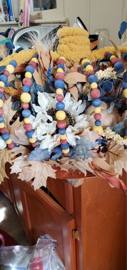 Fall pumpkin double-sided table centerpiece