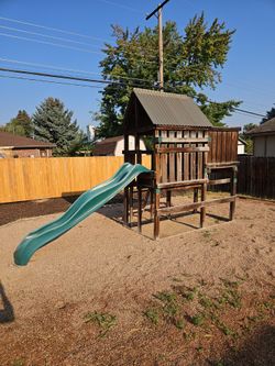 Playset for free