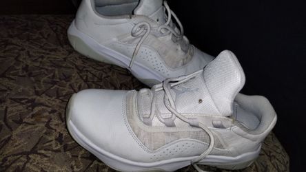 Air Jordan 11 CMFT Triple White shoes 2022