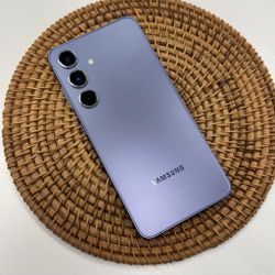  🧨 $1 Down Gets You the Galaxy S24 – Don’t Miss This Steal!