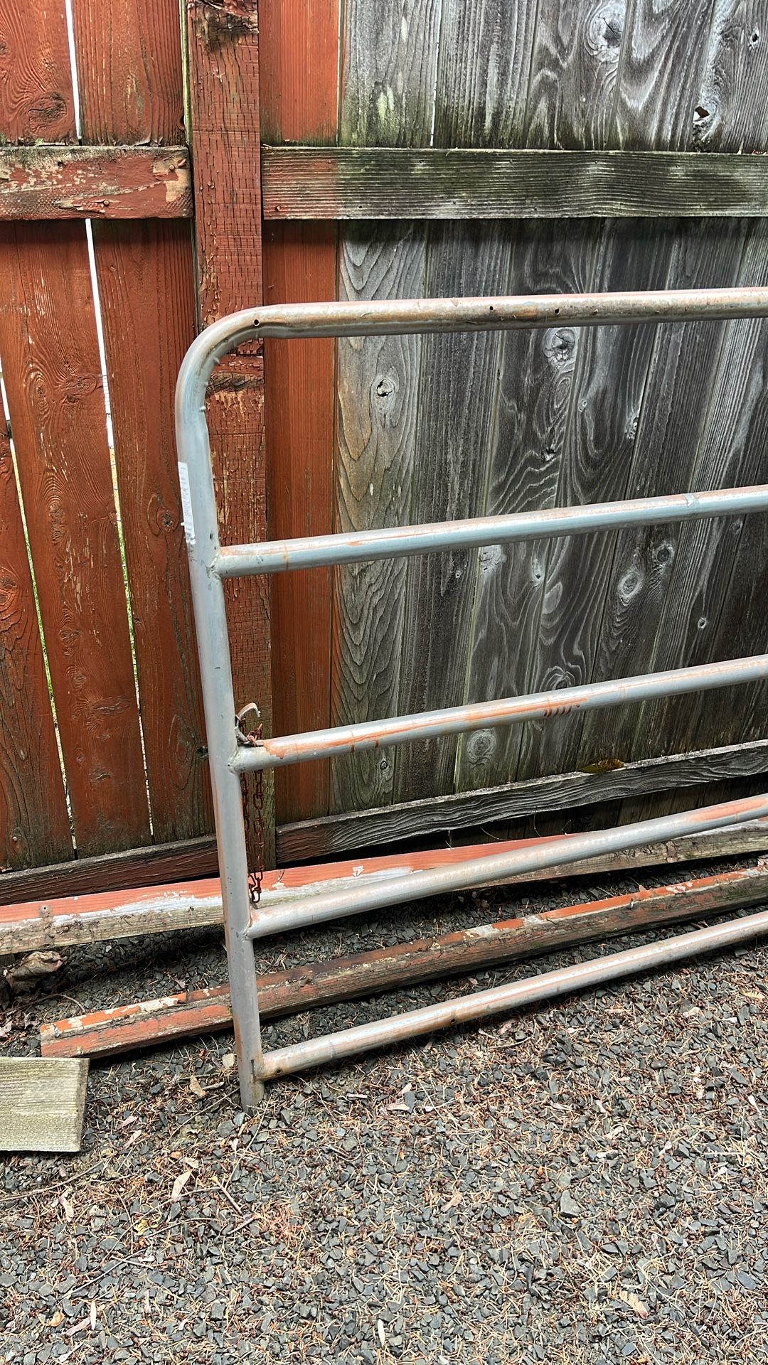Tube Gate