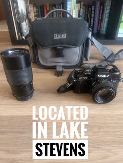 Minolta x-700 bundle w/ 50mm f/1.7 & 200mm f/3.5