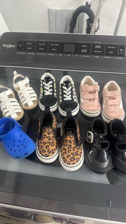 Lot of Baby Girl Size 4 shoes