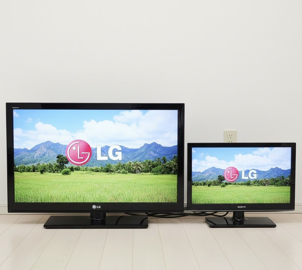 TV BUNDLE DEAL! 32" LG LED & 26" Sanyo LCD - Great Picture and Ready to Go!