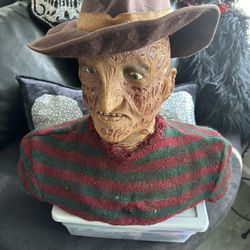 Freddy Krueger Bust 