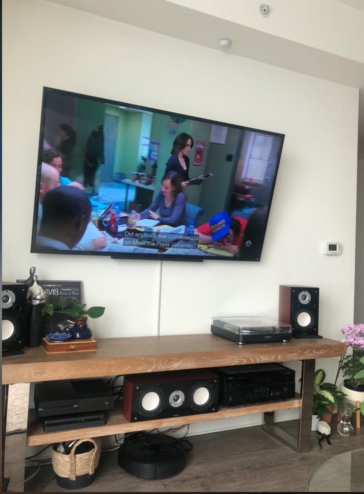 TV Console Perfect Condition