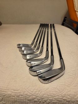 Titleist T150/T200 Combo Set – Easy Distance & Forgiveness