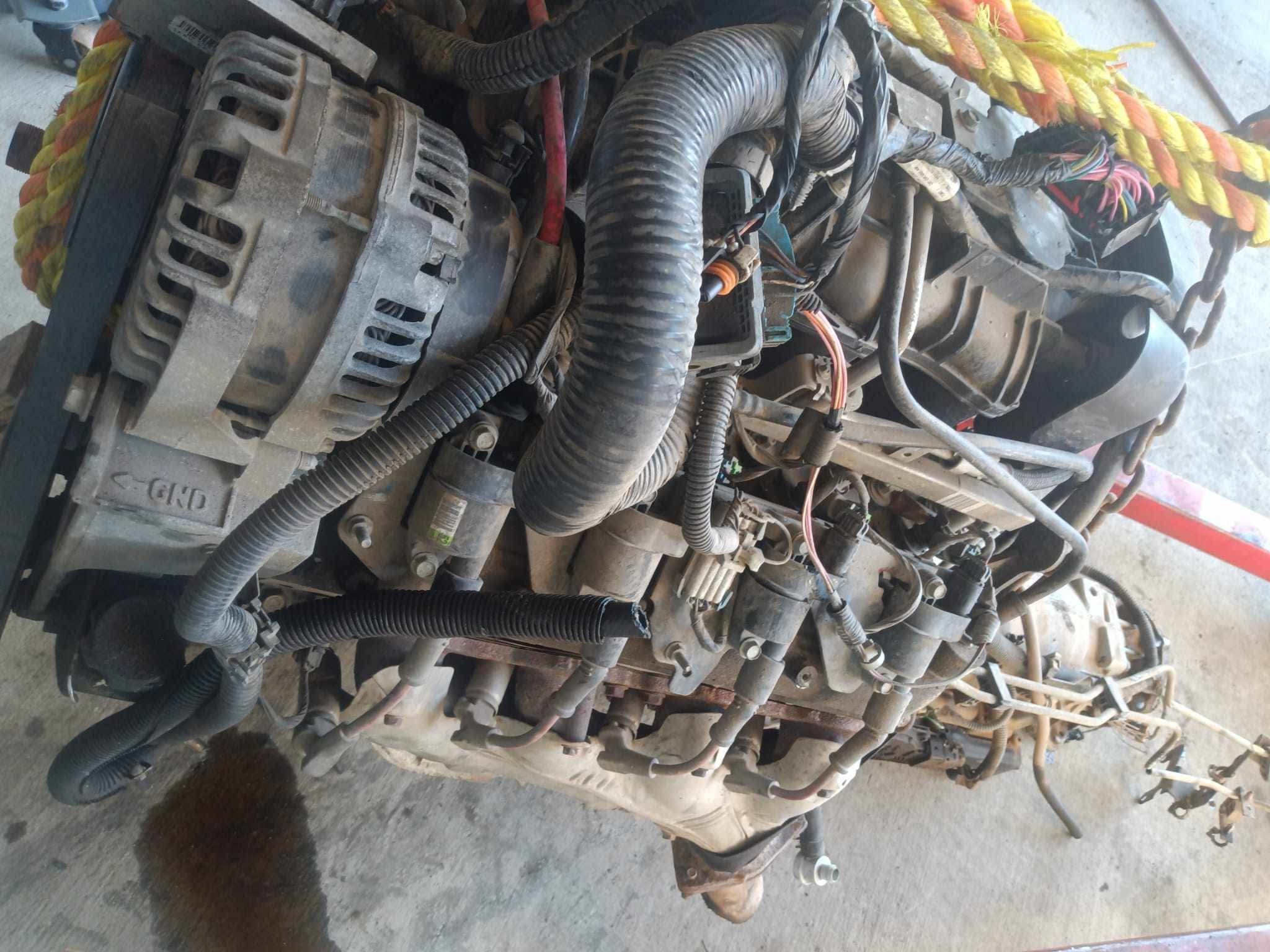 4.8 Con Transmisión Y Caballo Para 4x4