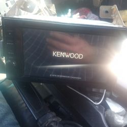 Kenwood Touch Screen Audio Receiver DVD USB iPod Android Auto Bluetooth OEM Features Clean No Scratches