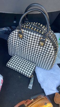 Brand New Tote Purse With Wallet