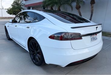 2016 Tesla Model S