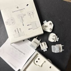 Apple World Travel Adapter Kit