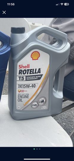 Shell Rotella T5 15W-40 Motor Oil - 1 Full Gallon And A 1/3 Of Another Gallon