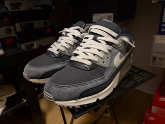 Nike Air Max 90 PRM Off Noir Size 10