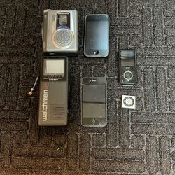 Vintage Electronics Iphones Walkman MP3 Bundle $100