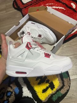 Metallic, red Jordan 4 size 9