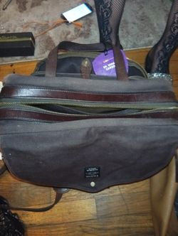 nice doctors bag 20.00 obo used by a real doctor great bag!!!