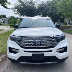 2020 Ford Explorer