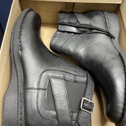 Womens Clark’s Size 9 Black Leather Boots 