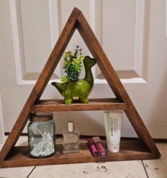 Wood Triangle shelf