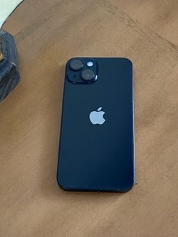 iPhone 14 Battery 💯 ( Unlocked) 128gb black color