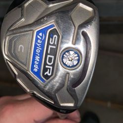 Taylor Made SLDR Gulf Club