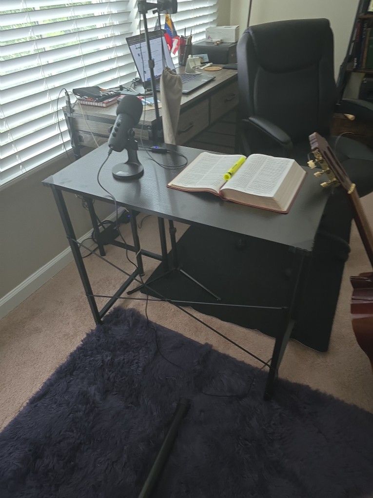 Small Writing Table 