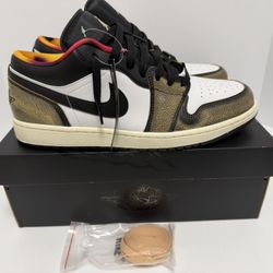 Nike Air Jordan 1 Low SE 'Wear-Away” Sneakers Size 12