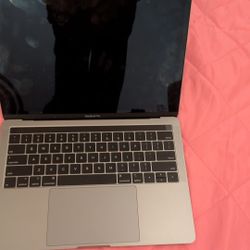 MacBook Pro (Parts Only)