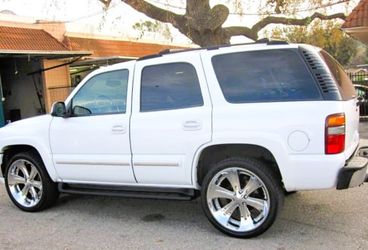 Chevrolet Tahoe LT - Clean title