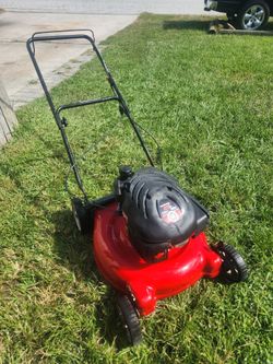 Yard Machines 21in 139cc Simple Push Mower