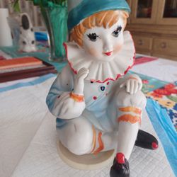 Vintage Rotating Clown Music Box. Plays ‘Send in the Clowns’ 8 inches Tall