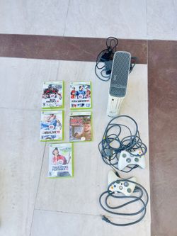 Perfect Condition Microsoft Xbox 360 & controllers With 5 Games