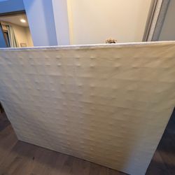 Free Simmons Queen Box Spring 