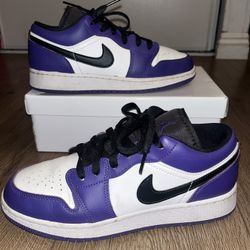 Nike Air Jordan 1  Low Court Purple 